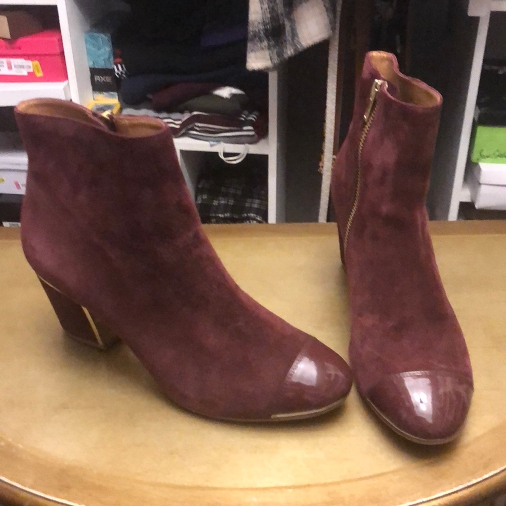 Worn 3 Times Calvin Klein , cap toe bootie